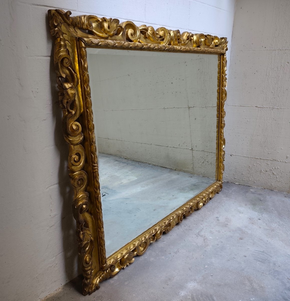 18th-century Baroque Wooden Mirror With Gold Leaf From A Noble Palace In Rome-photo-3