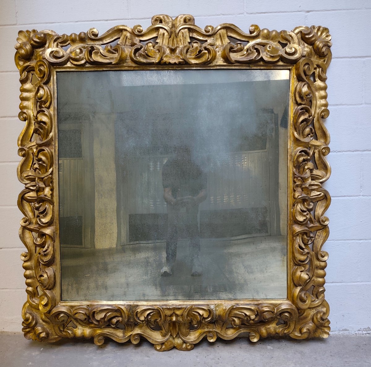 17th-century Wooden Mirror With Gold Leaf From A Noble Palace In Rome-photo-4