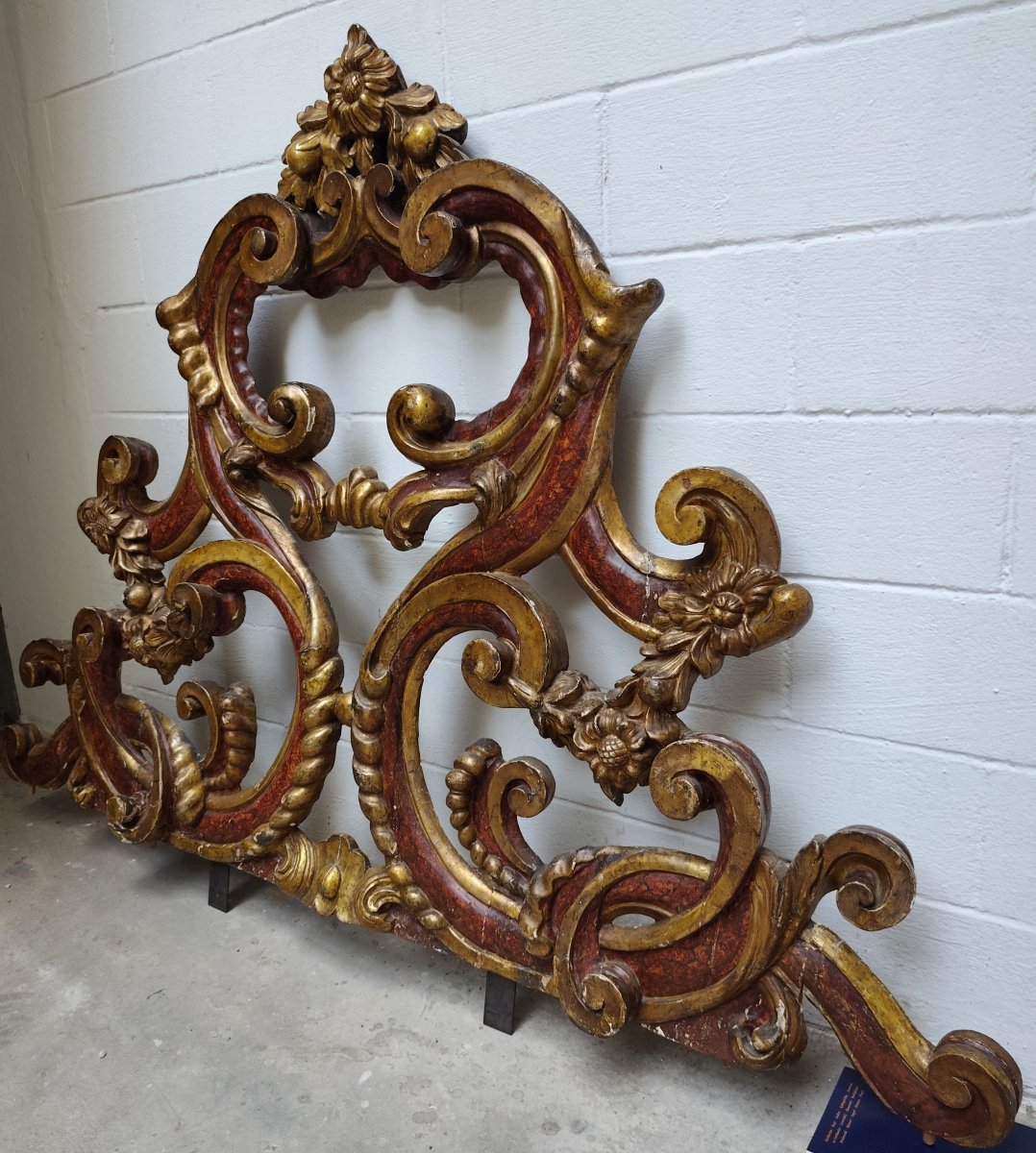 17th-century Wooden Frieze Gilded With Gold Leaf And Lacquered To Resemble Marble, From A Noble Palace In Rome-photo-4