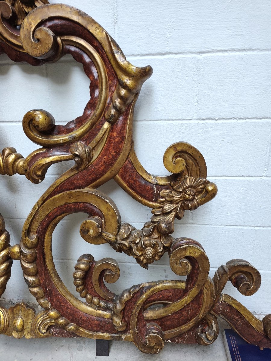 17th-century Wooden Frieze Gilded With Gold Leaf And Lacquered To Resemble Marble, From A Noble Palace In Rome-photo-5