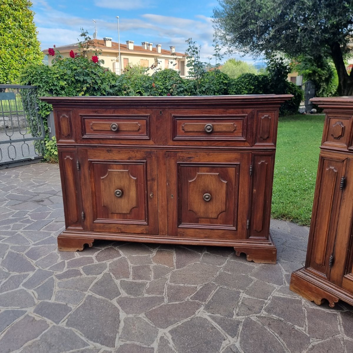 Paire de buffets en noyer du fin XVIIIe siècle bolognais-photo-3