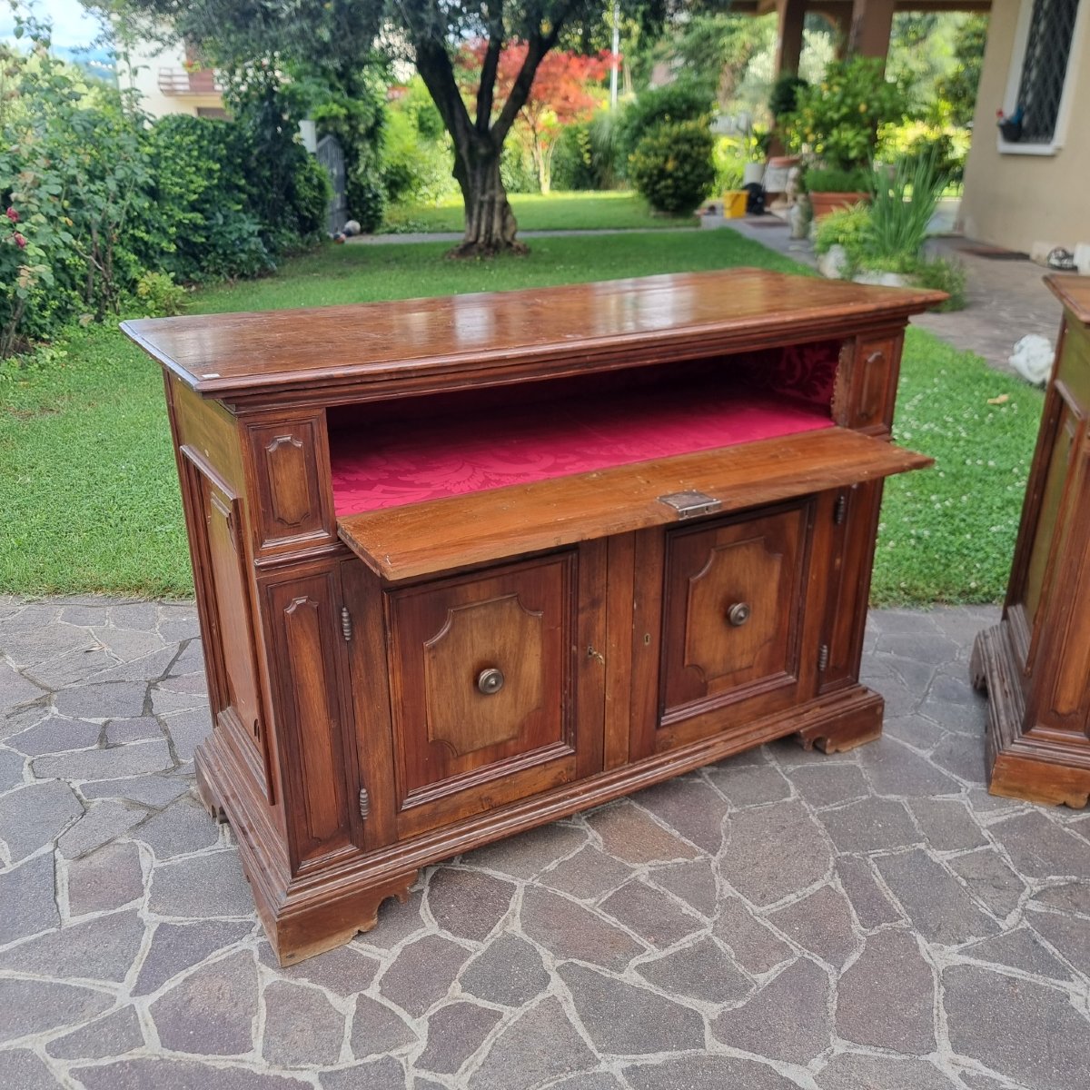Paire de buffets en noyer du fin XVIIIe siècle bolognais-photo-2