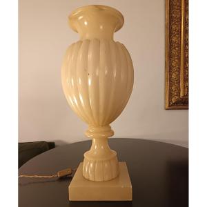 Lampe en albâtre de 1930 – Période historique rationaliste