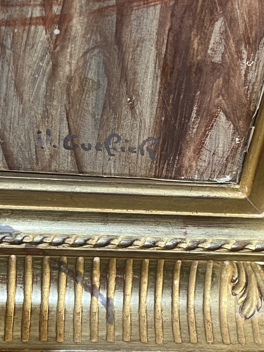 Elegant Woman In A Parisian Brasserie-photo-3