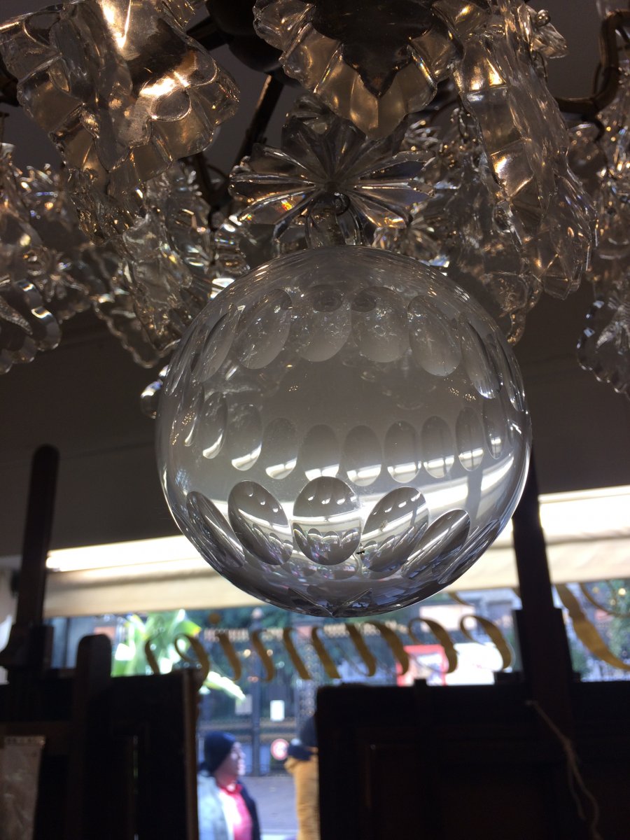 Large Crystal Chandelier With 9 Arms Of Light-photo-3