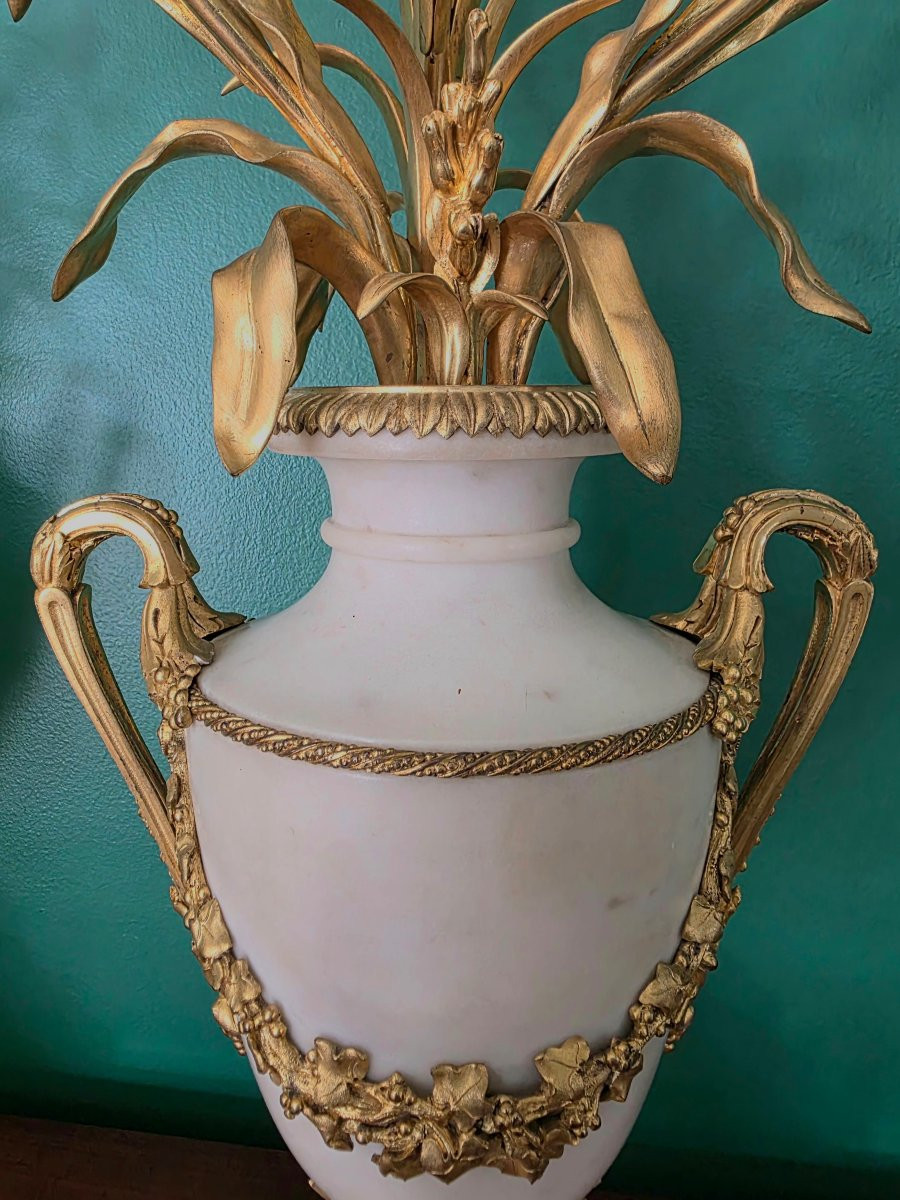 Signé Eugène Hazart. Grands Candélabres aux Bouquets. 70 cm.-photo-2