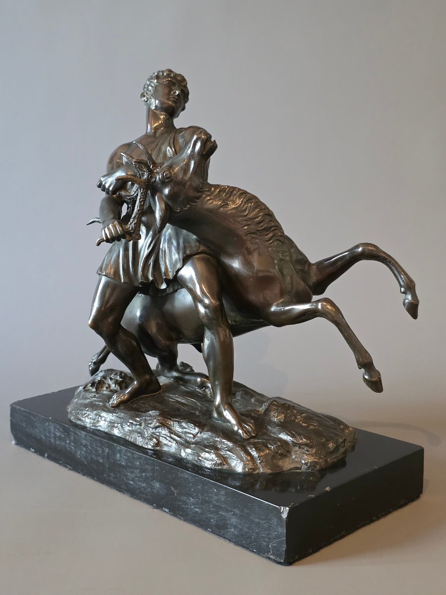 Hercules And The Ceryneian Hind, A Rare 19th-century Bronze Sculpture. -photo-2
