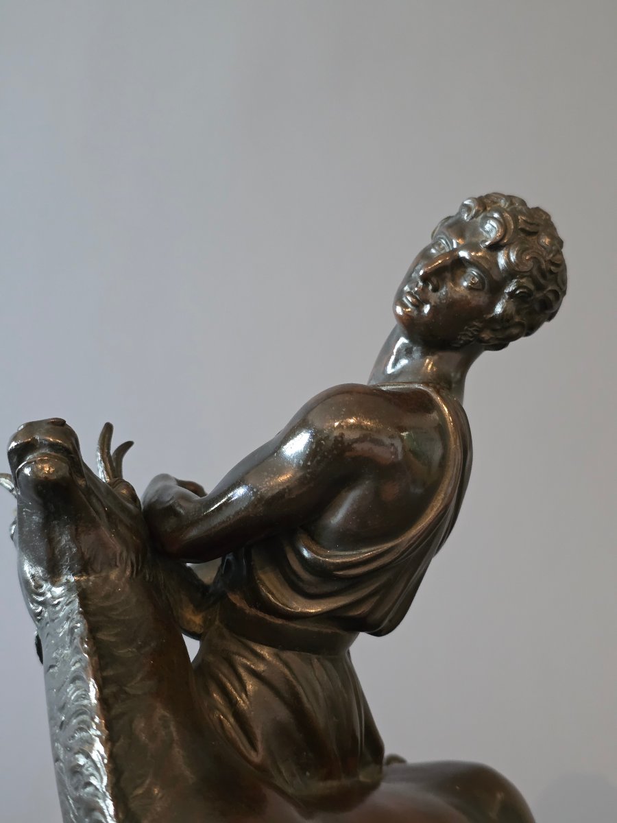 Hercules And The Ceryneian Hind, A Rare 19th-century Bronze Sculpture. -photo-5