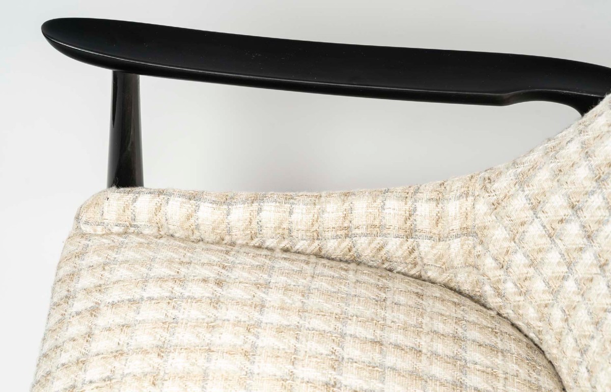 Pair Of Armchairs In Black Lacquered And Varnished Wood-photo-5