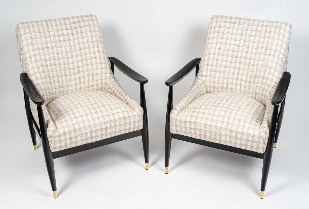 Pair Of Armchairs In Black Lacquered And Varnished Wood