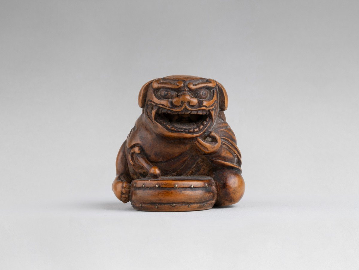 Netsuke Par Sansho – Shishimaï. En Bois Sculpté. Japon Edo-photo-1