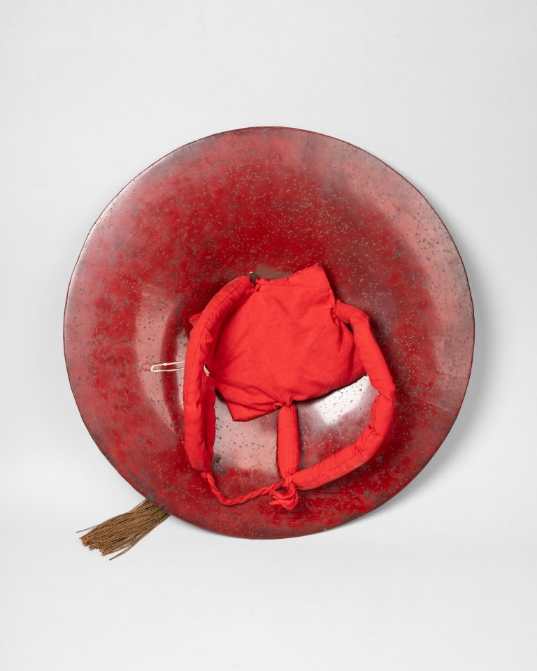 Jingasa Japon Edo, fin 18e siècle, début 19e  Chapeau d'armes ou chapeau de fantassin Laque or-photo-2