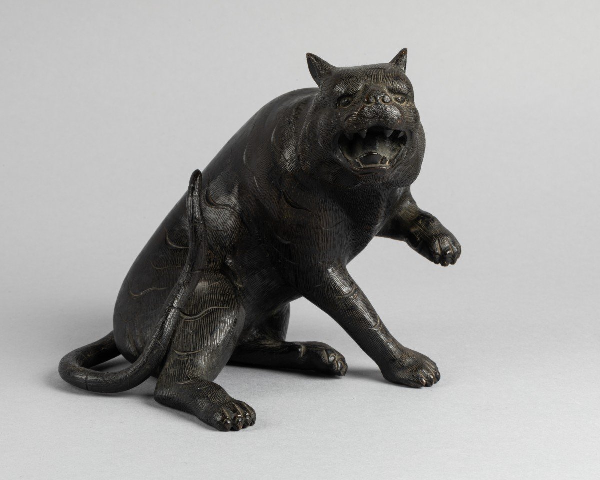 Bronze Tiger. Japan Edo-photo-3