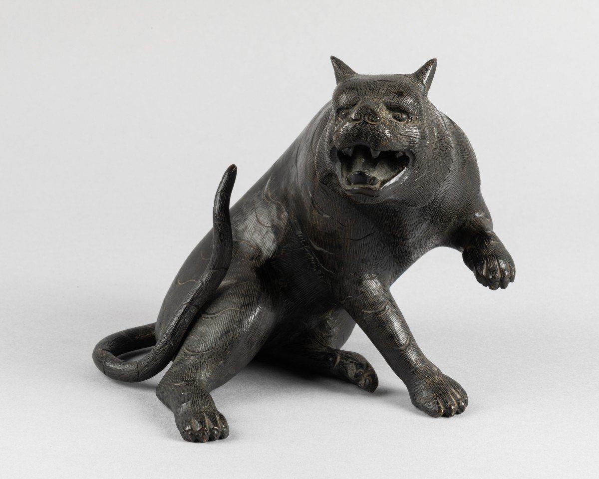 Tigre En Bronze. Japon Edo
