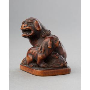 Carved Boxwood Netsuke Depicting Two Shishi, Edo Period, Japan