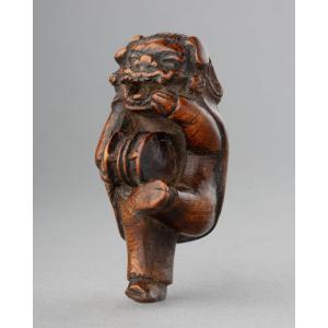 Carved Wooden Netsuke: Figure In Costume For The Lion Dance, Shishimai. Edo, Meiji Japan 