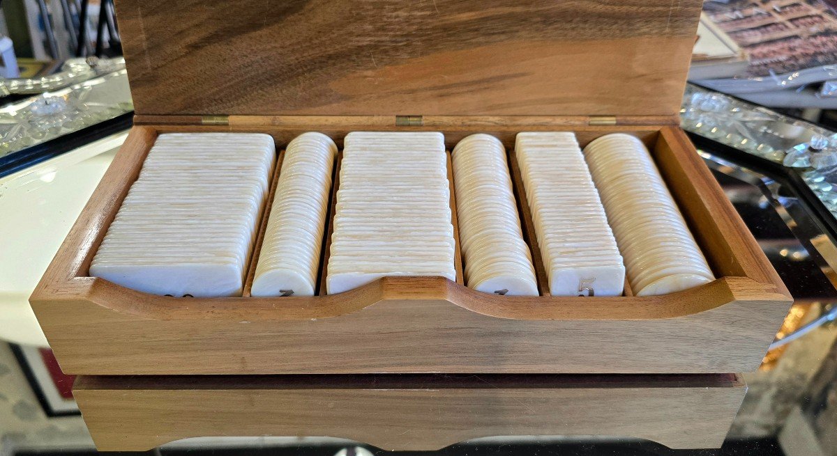 Vintage Galalith Poker Chips In Wooden Box - 214 Pieces-photo-1