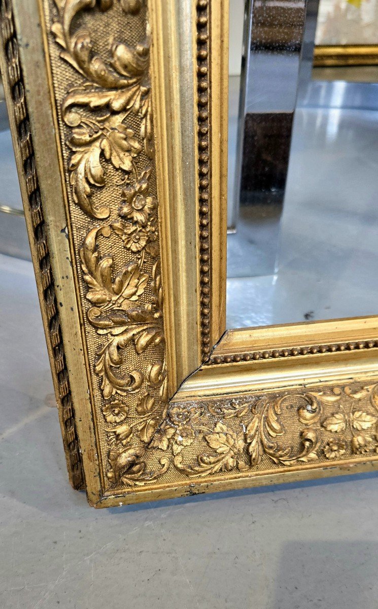 Cadre Napoléon III en bois sculpté et stuc doré à la feuille début XX - 65 X 74 cm-photo-4
