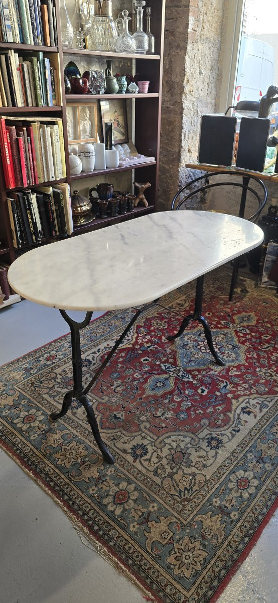 Table de bistrot ovale - en marbre et fonte -photo-5