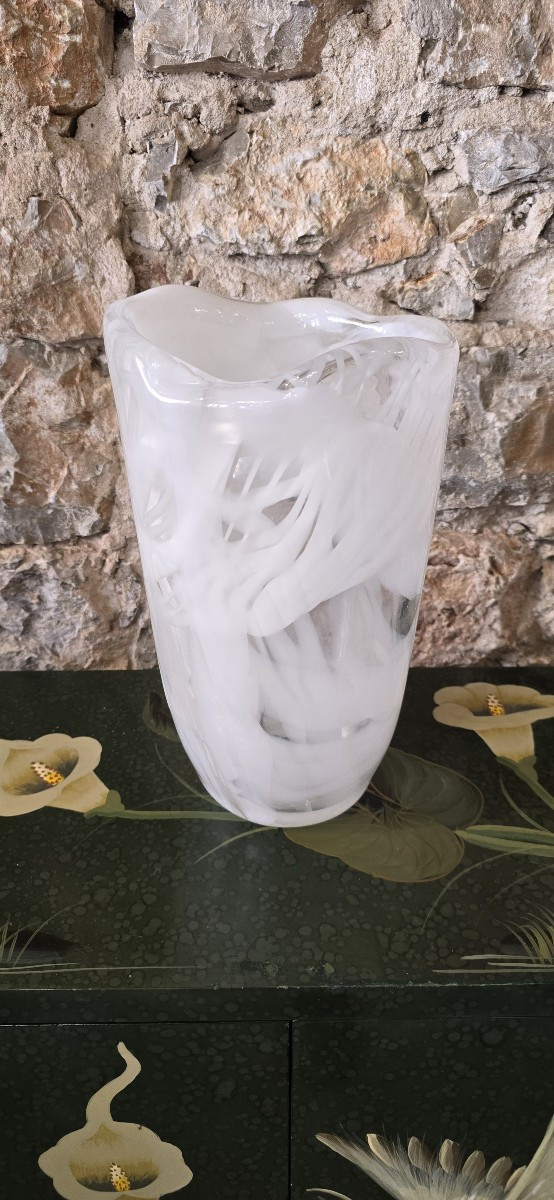Murano Vase In Transparent Glass Lattimo 1960s/70s