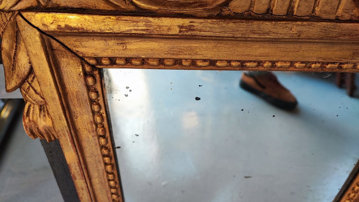 Miroir Louis XIV en bois sculpté doré époque XVIII - 75 cm-photo-3