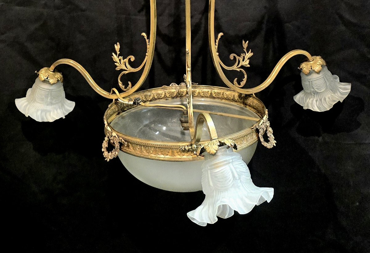 Lustre en bronze doré et verre dépoli – Style Louis XVI-photo-1