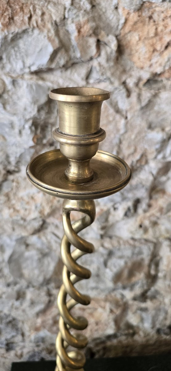 Paire de bougeoirs en bronze doré, XIXᵉ siècle - 59 cm-photo-5