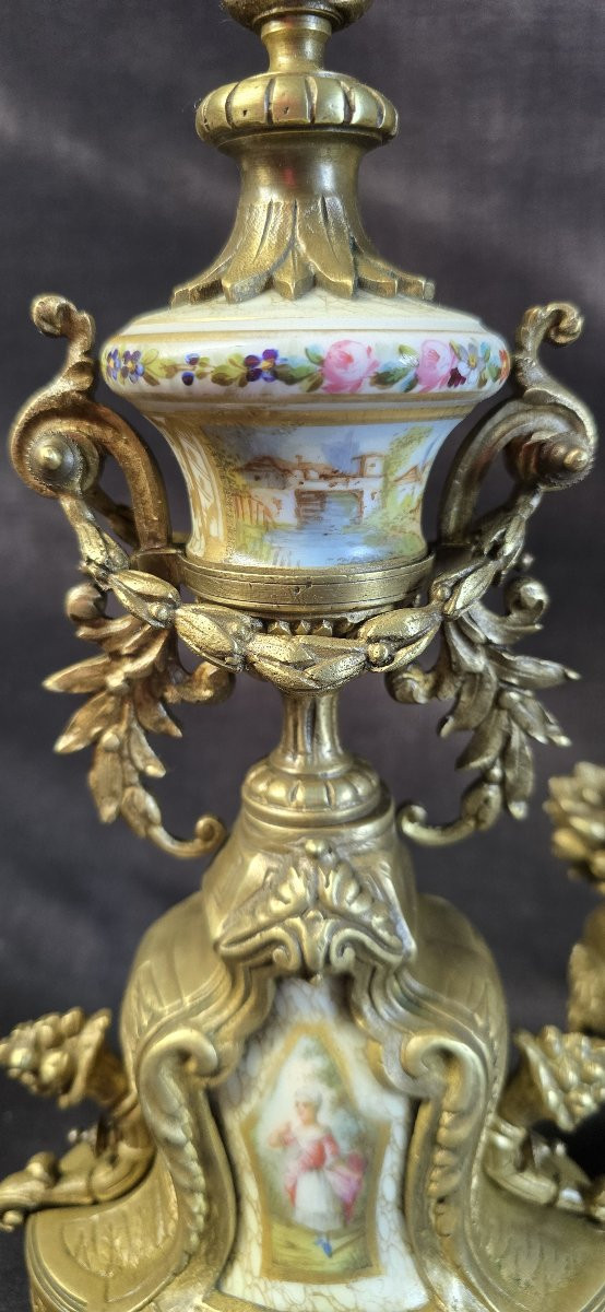 Ensemble de cheminée en bronze doré et porcelaine peinte, style Louis XVI – fin XIXᵉ siècle-photo-2