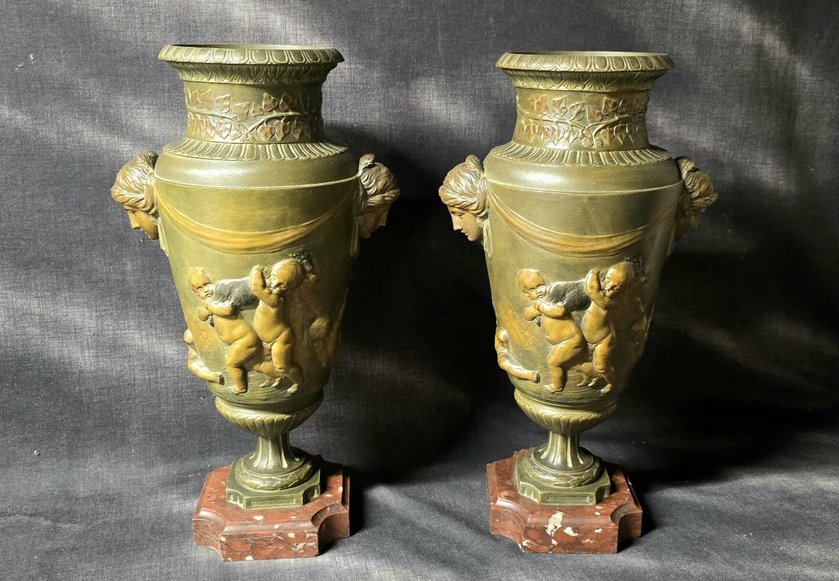 Pair Of Decorative Vases In Patinated Spelter – Neoclassical Style