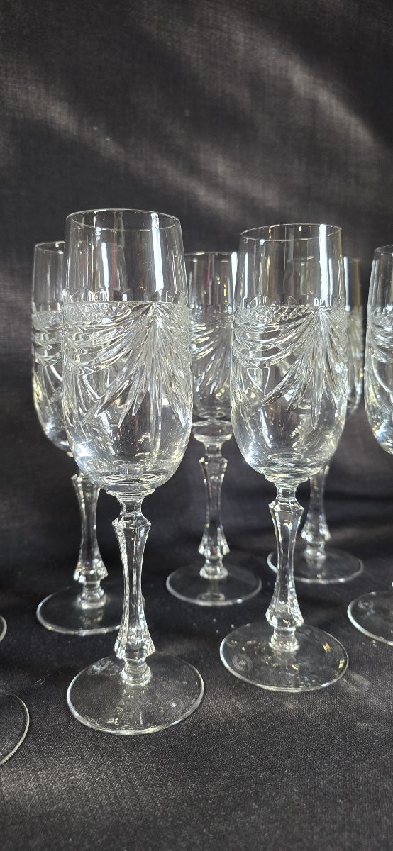 Set Of 12 Crystal Flutes From Lorraine – Height 21.5 Cm-photo-4