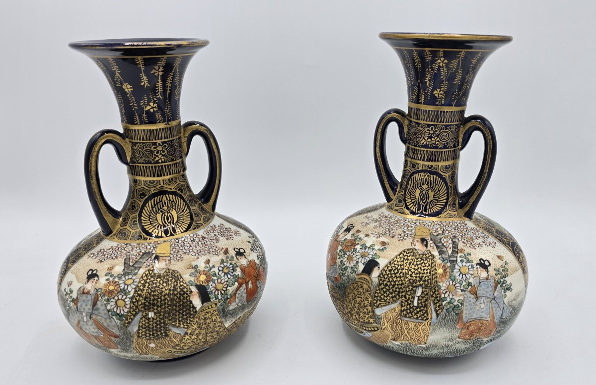 Paire de vases en céramique japonaise Satsuma – période Meiji