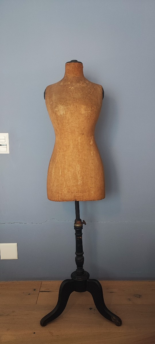 Mannequin de couturière Stockman Paris, début du XXe siècle