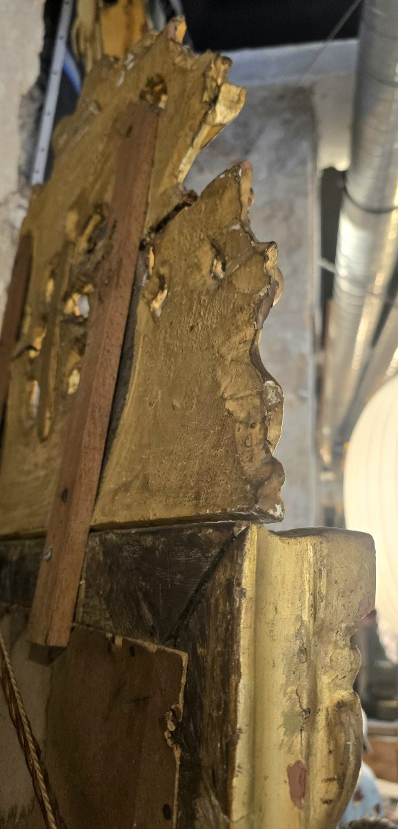 Miroir d’époque Régence à fronton en bois sculpté et doré à la feuille – XVIIIe siècle-photo-5