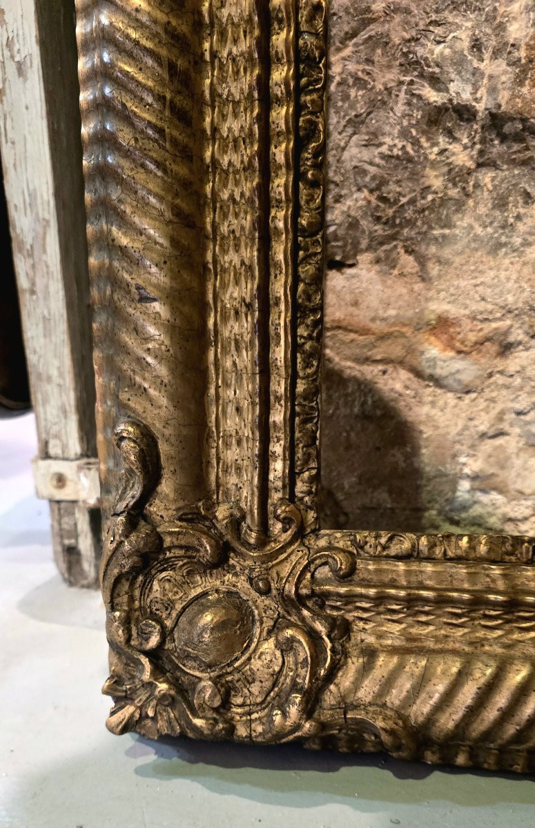 Cadre ancien en bois et stuc doré de style Louis XV – XIXe siècle – 103 x 76 cm-photo-3