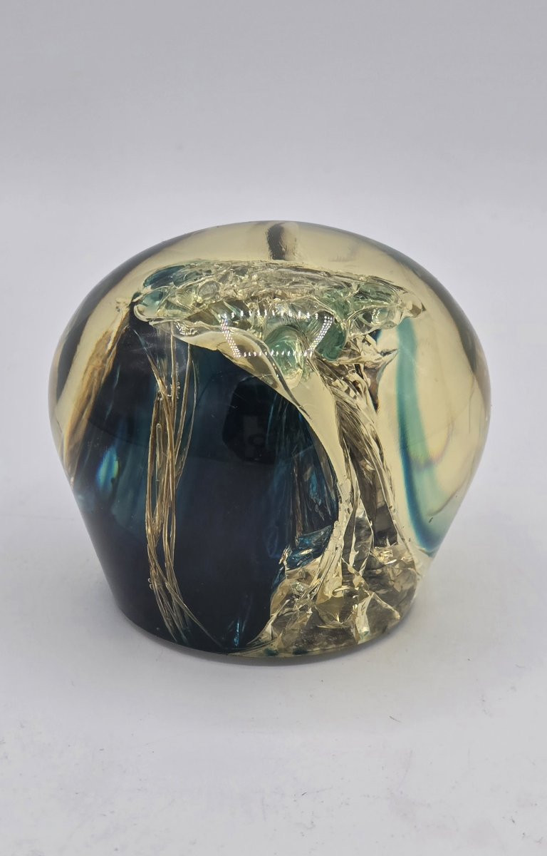 Resin Paperweight By Gilles Charbin - Vintage 70s Design-photo-4