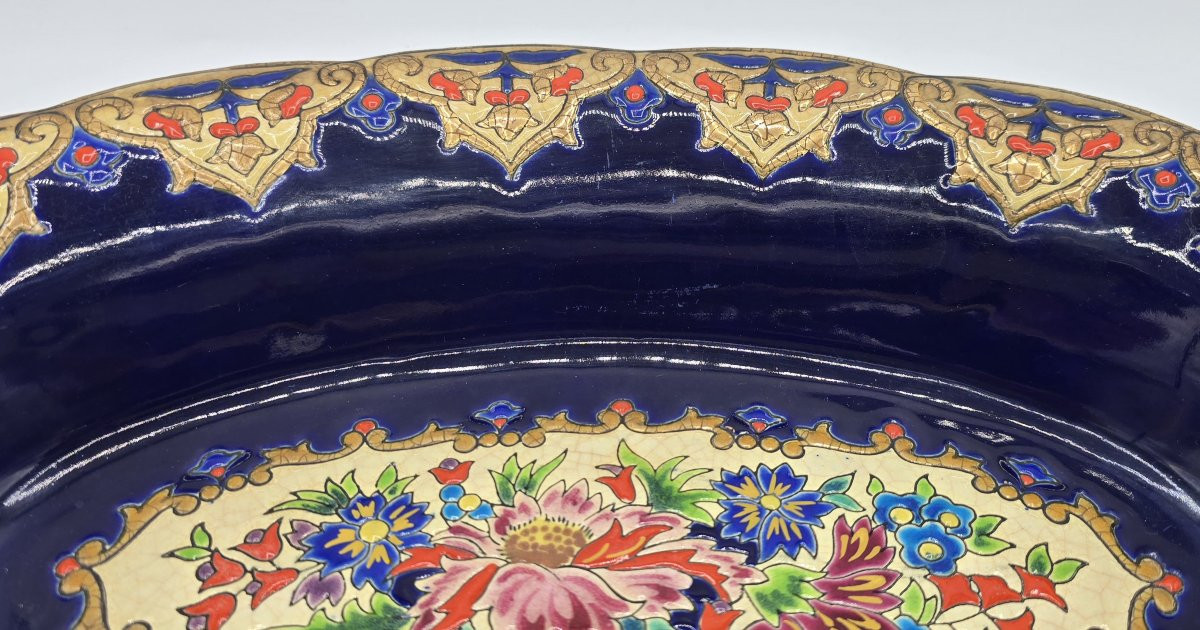 Plat ovale en faïence émaillée par M. P. Chevallier, Manufacture des Émaux de Longwy-photo-4