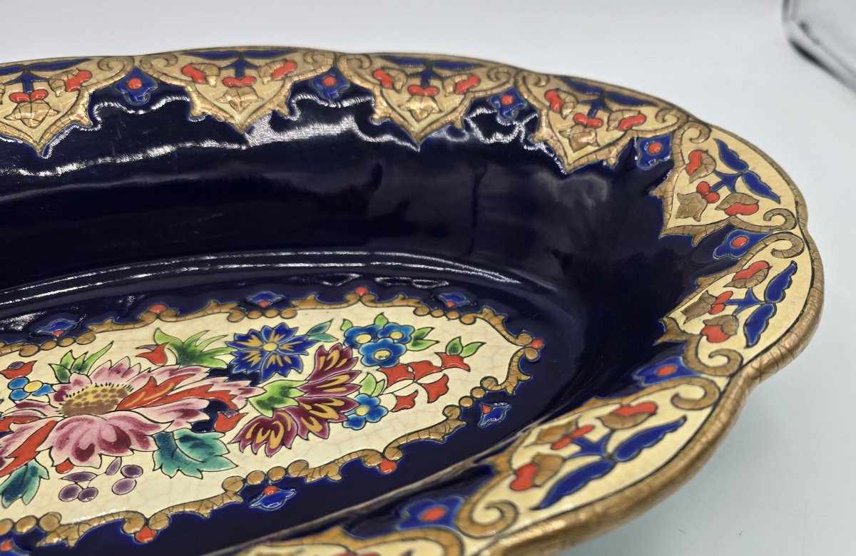 Plat ovale en faïence émaillée par M. P. Chevallier, Manufacture des Émaux de Longwy-photo-5