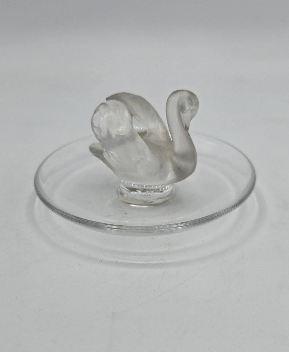 Lalique - Crystal Baguier With Swan Decoration, 20th Century-photo-2