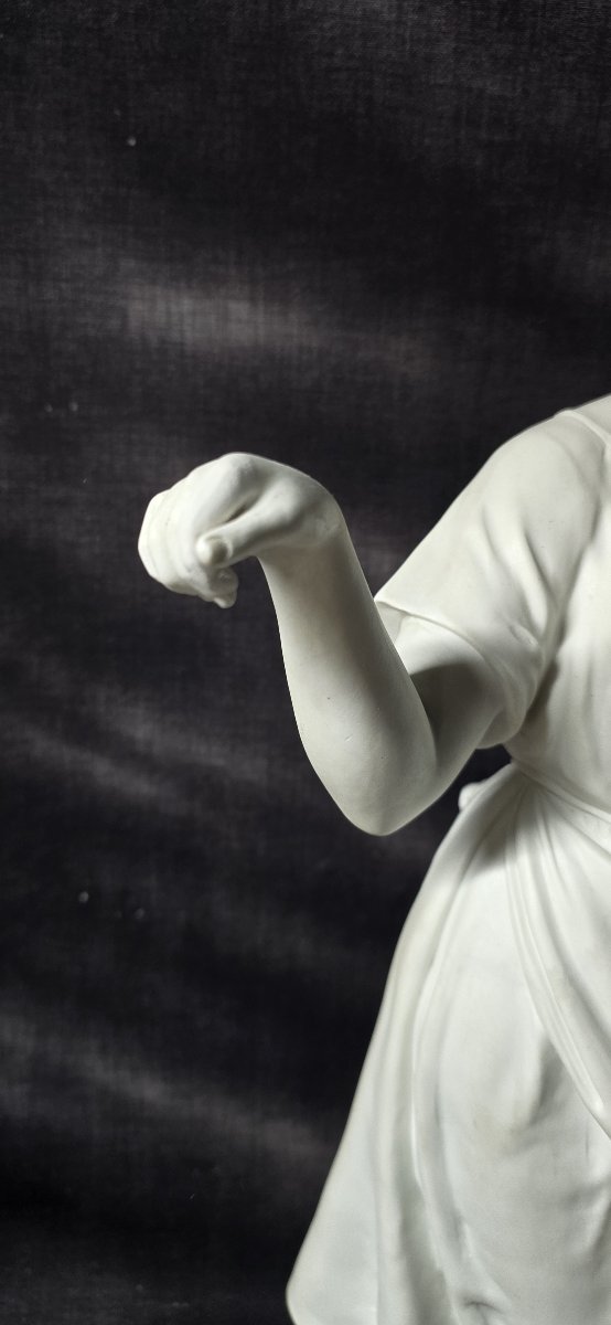 Large White Bisque Sculpture In The Style Of 19th-century Sèvres -photo-3