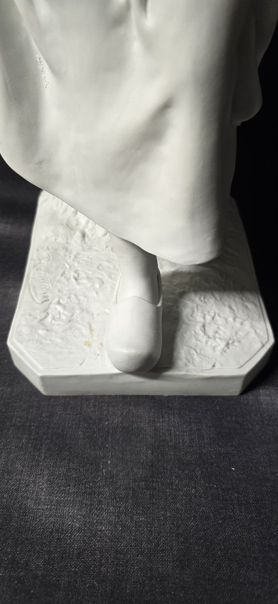 Large White Bisque Sculpture In The Style Of 19th-century Sèvres -photo-1