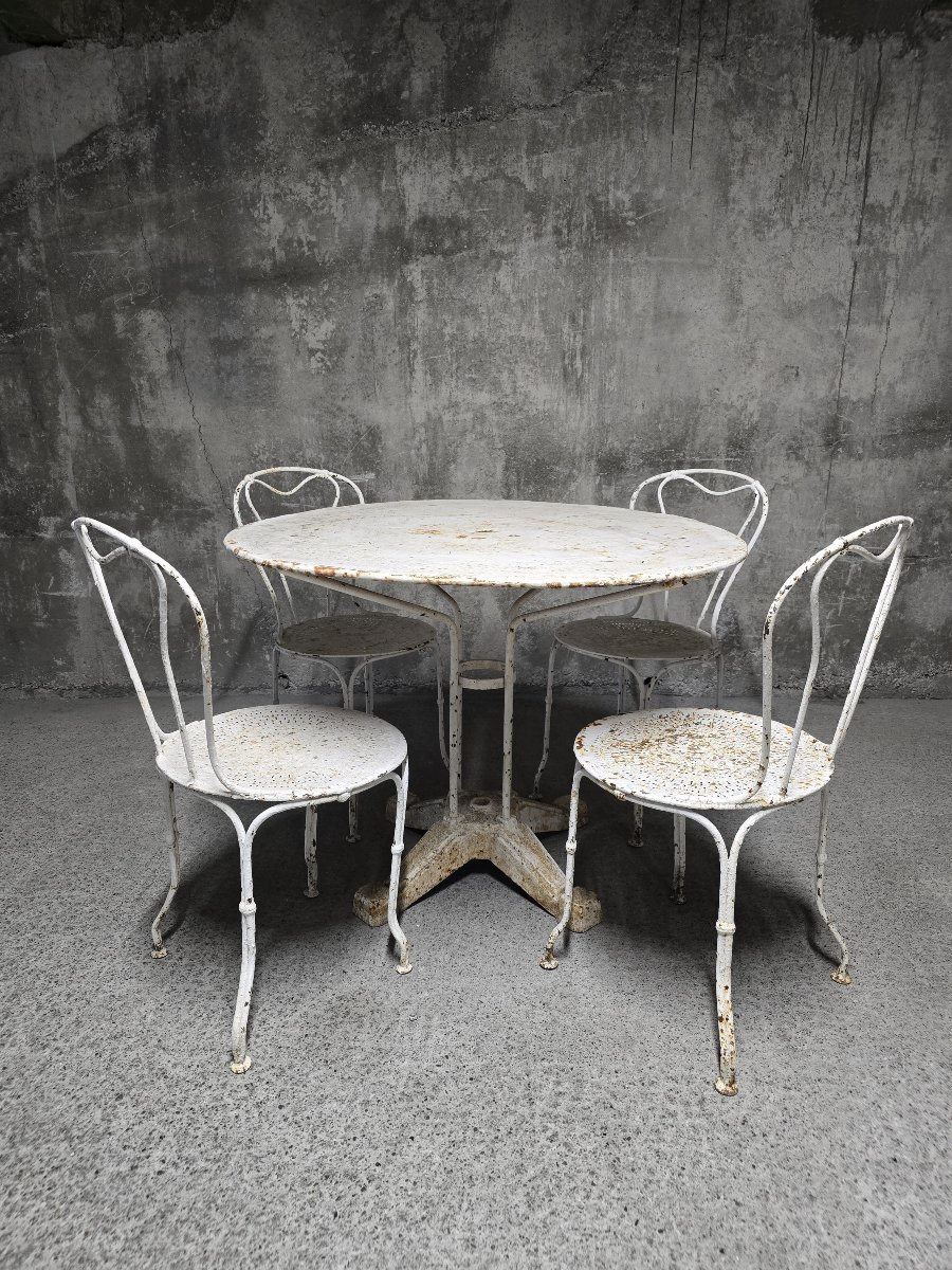 Salon de jardin ancien en fer forgé, début du XXe siècle