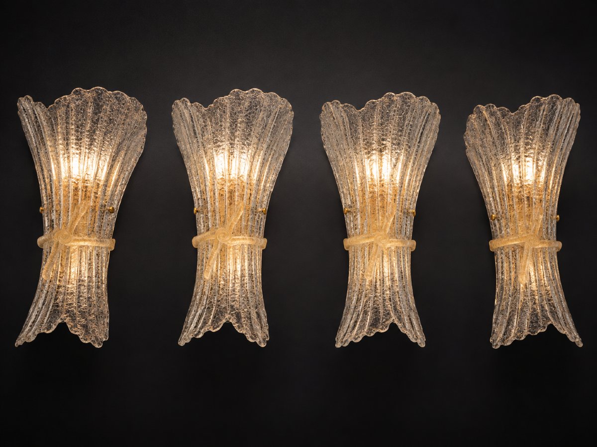 Suite de 4  appliques (grand modèle) ITALAMP 27/APG – verre Graniglia décor or – Italie - 1980