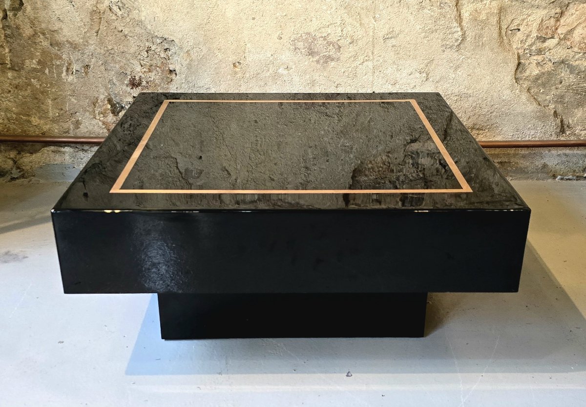 Jean-Claude Mahey, attribuée à – Table basse carrée en laque noire et laiton, années 1970-photo-4