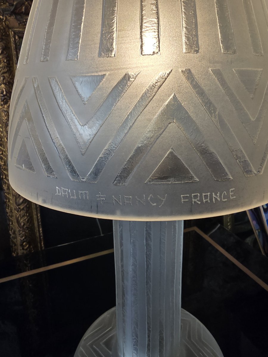 DAUM NANCY FRANCE – Lampe champignon Art déco en verre dépoli – vers 1930 – H. 55 cm-photo-1