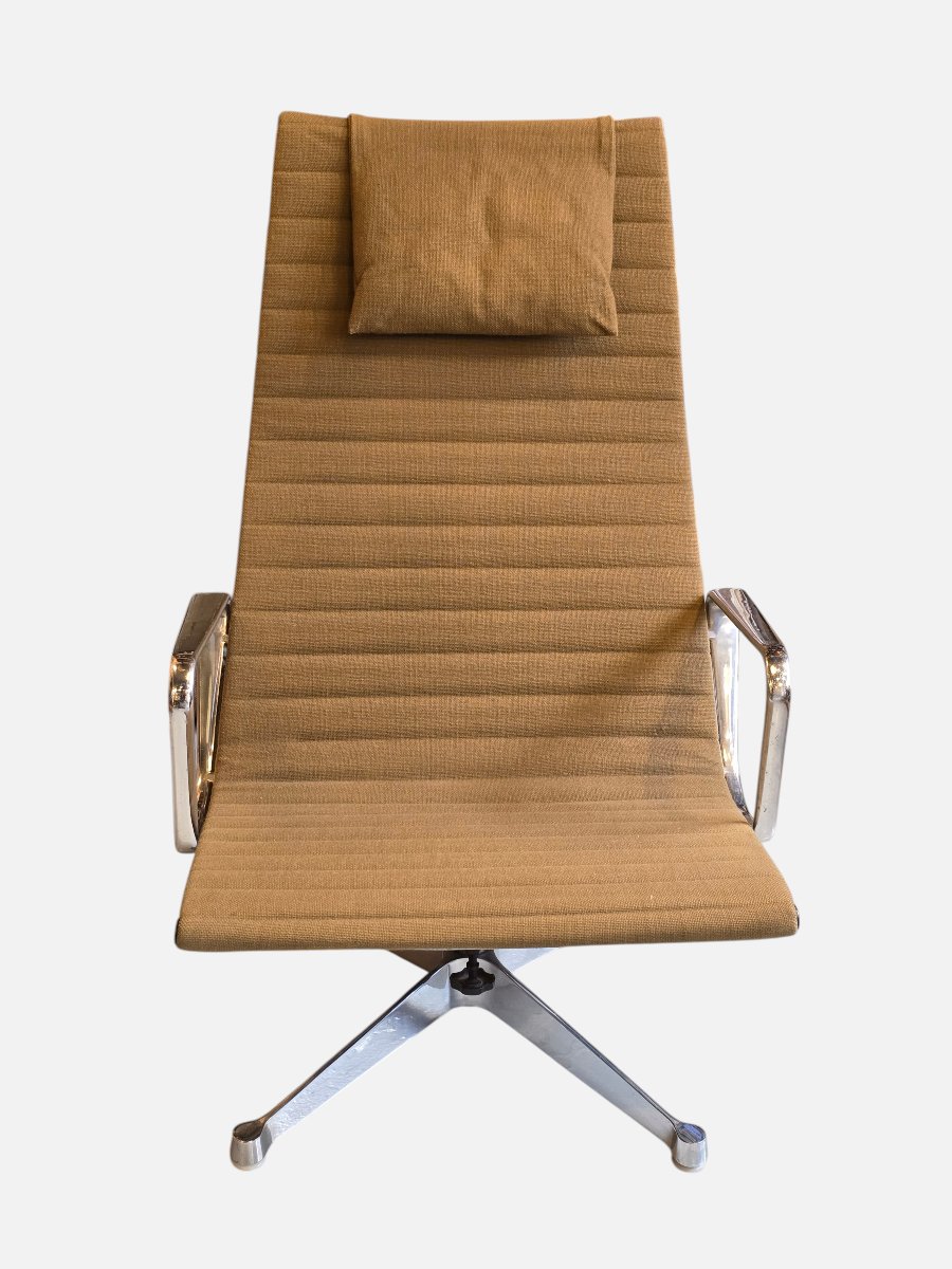 Charles & Ray Eames - Fauteuil lounge EA 124 - Aluminum Group,  Herman Miller vers 1960/70