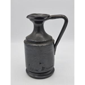 Jean MARAIS (1913-1998) – Pichet en céramique émaillée noire – Vallauris – 17 cm