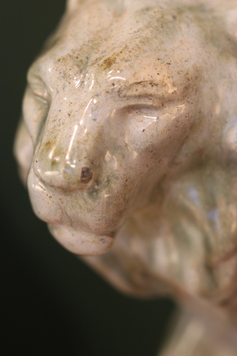 Sculpture en barbotine représentant un lion, manufacture Moulin des Loups, vers 1930-photo-3