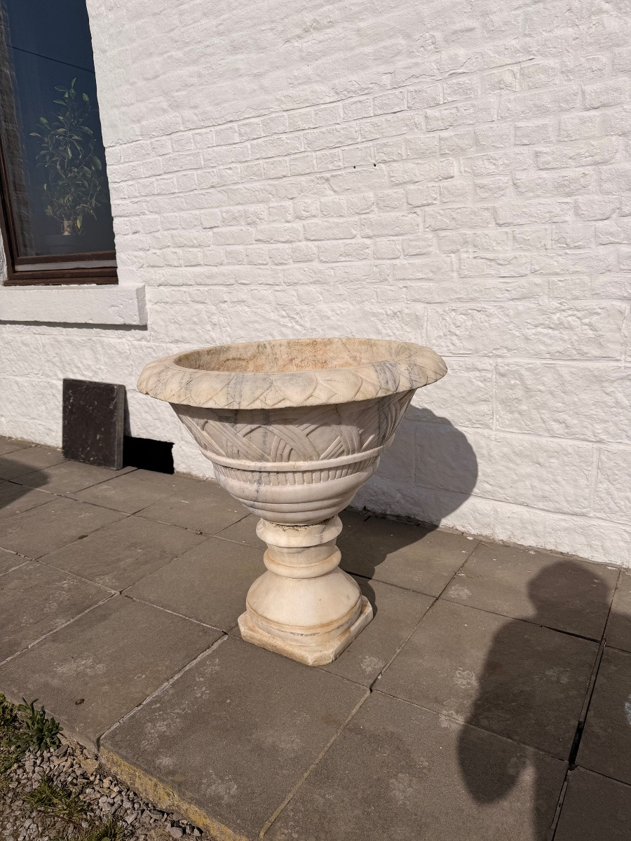 Large Marble Garden Basin, 19th Century -photo-2