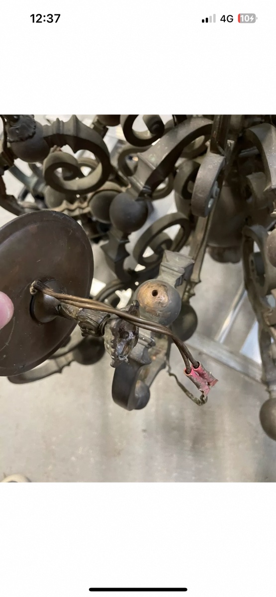 19th Century Bronze Chandelier From The Château -photo-7