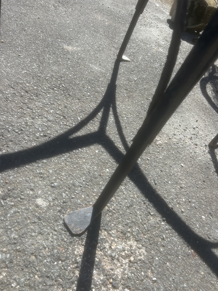 Antique Wrought-iron Garden Table Leg, Handcrafted Furniture, Butcher's Table-photo-3